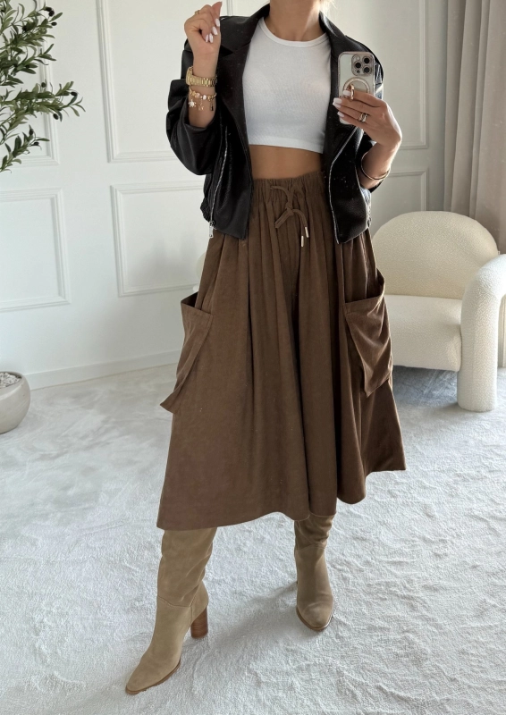 Spodnie damskie kuloty z kieszeniami HANA karmel – Noelia