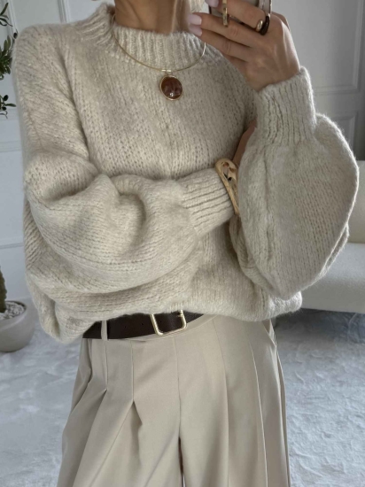 Sweter damski oversize ecru – miękki, ciepły